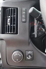 GMC Savana Cutaway 3500  2026 à Montréal, Québec - 13 - w320h240px