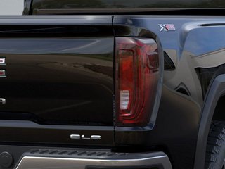 2025 GMC Sierra 2500 HD in Montreal, Quebec - 11 - w320h240px