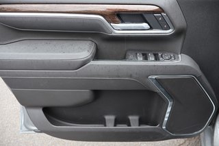 2026 GMC Sierra 2500 HD in Montreal, Quebec - 15 - w320h240px