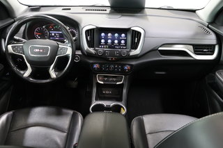 2022  Terrain SLT AWD CUIR TOIT NAVIGATION in Montreal, Quebec - 3 - w320h240px