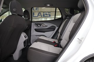2023 GMC Terrain in Montreal, Quebec - 19 - w320h240px