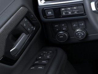 2026 GMC Yukon in Montreal, Quebec - 22 - w320h240px