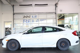 2016 Honda Civic Sedan in Montreal, Quebec - 10 - w320h240px