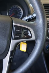 2017 Hyundai Accent in Montreal, Quebec - 14 - w320h240px