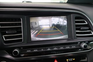 2020 Hyundai Elantra in Montreal, Quebec - 15 - w320h240px