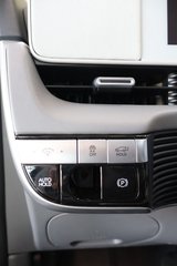 2023 Hyundai Ioniq 5 in Montreal, Quebec - 19 - w320h240px