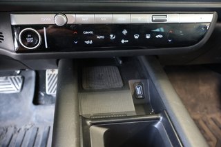 Hyundai IONIQ 6  2024 à Montréal, Québec - 19 - w320h240px