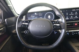 Hyundai IONIQ 6  2024 à Montréal, Québec - 11 - w320h240px