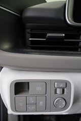 2025 Hyundai IONIQ 6 in Montreal, Quebec - 21 - w320h240px
