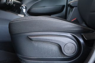 Hyundai Venue  2023 à Montréal, Québec - 6 - w320h240px