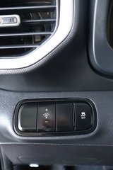 Hyundai Venue  2023 à Montréal, Québec - 18 - w320h240px