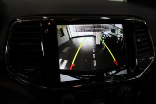 2021 Jeep Grand Cherokee in Montreal, Quebec - 14 - w320h240px