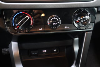 2024 Kia Seltos in Montreal, Quebec - 15 - w320h240px