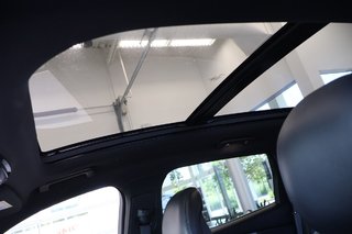 2018 Lincoln MKX in Montreal, Quebec - 6 - w320h240px
