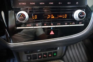 2020 Mitsubishi OUTLANDER PHEV in Montreal, Quebec - 18 - w320h240px