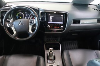 2020 Mitsubishi OUTLANDER PHEV in Montreal, Quebec - 3 - w320h240px