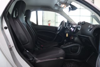 smart fortwo electric drive  2018 à Montréal, Québec - 9 - w320h240px