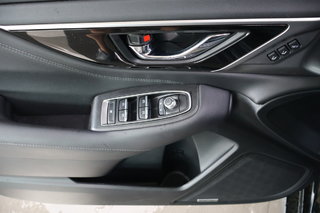 Subaru Legacy  2022 à Montréal, Québec - 19 - w320h240px