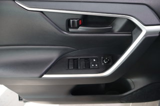 2019 Toyota RAV4 in Montreal, Quebec - 18 - w320h240px