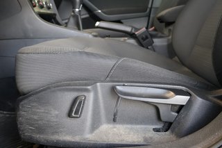 2017 Volkswagen Golf in Montreal, Quebec - 6 - w320h240px