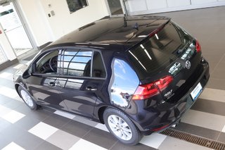2017 Volkswagen Golf in Montreal, Quebec - 19 - w320h240px