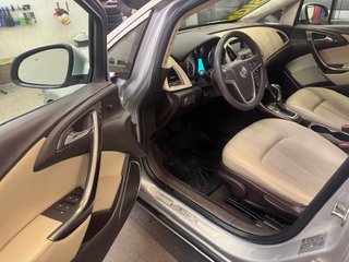 Buick Verano Base 2017 à L'Étang-du-Nord, Québec - 6 - w320h240px