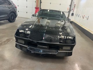 Chevrolet CAMARO IROQ Z CAMARO 1988 à L'Étang-du-Nord, Québec - 2 - w320h240px