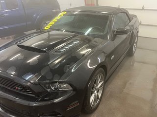 Ford Mustang GT  2013 à L'Étang-du-Nord, Québec - 5 - w320h240px