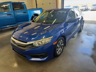 Honda Civic Sedan LX 2017 à L'Étang-du-Nord, Québec - 4 - w320h240px