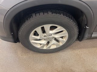 2015 Honda CR-V EX AWD in L'Étang-du-Nord, Quebec - 5 - w320h240px