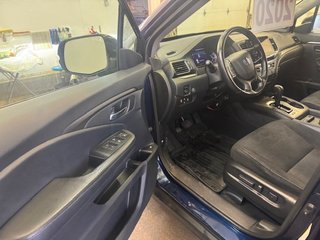 Honda Pilot EX 2020 à L'Étang-du-Nord, Québec - 6 - w320h240px