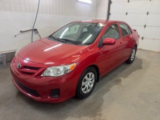 Toyota Corolla  2013 à L'Étang-du-Nord, Québec - 3 - w320h240px