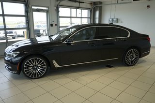 2016  7 Series 750Li xDrive in Leduc, Alberta - 2 - w320h240px