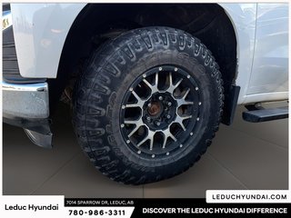 2019 Chevrolet Silverado 1500 LT in Leduc, Alberta - 5 - w320h240px