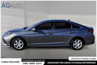 2019 Hyundai Sonata Essential in Leduc, Alberta - 5 - w320h240px