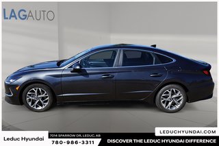 2021 Hyundai Sonata Preferred in Leduc, Alberta - 5 - w320h240px