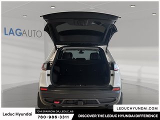 2020 Jeep Cherokee Trailhawk in Leduc, Alberta - 6 - w320h240px