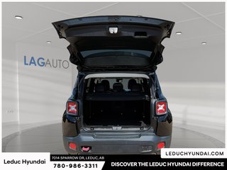 2017 Jeep Renegade Trailhawk in Leduc, Alberta - 6 - w320h240px