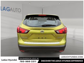 2018 Nissan Qashqai S in Leduc, Alberta - 4 - w320h240px
