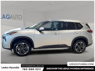 2025 Nissan Rogue SV in Leduc, Alberta - 4 - w320h240px