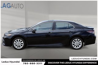 2023 Toyota Camry SE in Leduc, Alberta - 5 - w320h240px