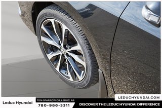 2018 Toyota Corolla SE in Leduc, Alberta - 6 - w320h240px