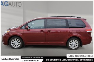 2013 Toyota Sienna LE in Leduc, Alberta - 5 - w320h240px