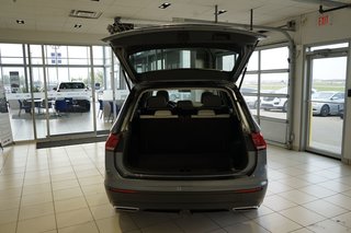 2018  Tiguan Trendline in Leduc, Alberta - 5 - w320h240px