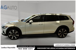 2022 Volvo V60 Cross Country T5 AWD in Leduc, Alberta - 5 - w320h240px