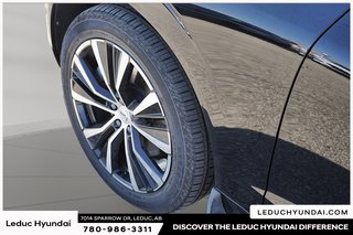 2023 Volvo XC60 Plus Dark Theme in Leduc, Alberta - 6 - w320h240px