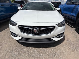 2018 Buick Regal Sportback in Mont-Tremblant, Quebec - 2 - w320h240px