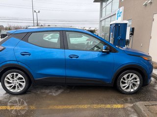 2023 Chevrolet Bolt EUV in Mont-Tremblant, Quebec - 3 - w320h240px