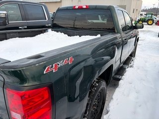 Chevrolet Silverado 1500  2014 à Mont-Tremblant, Québec - 6 - w320h240px