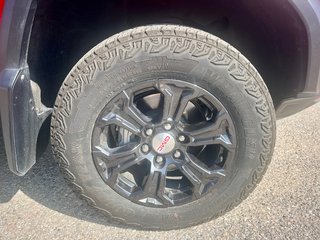 2024 GMC Canyon in Mont-Tremblant, Quebec - 4 - w320h240px